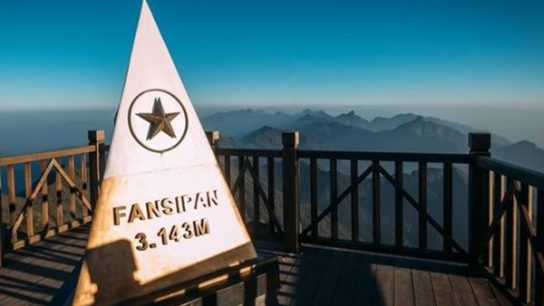 From Hanoi: Sapa 02 days tour with Fansipan Cable Car