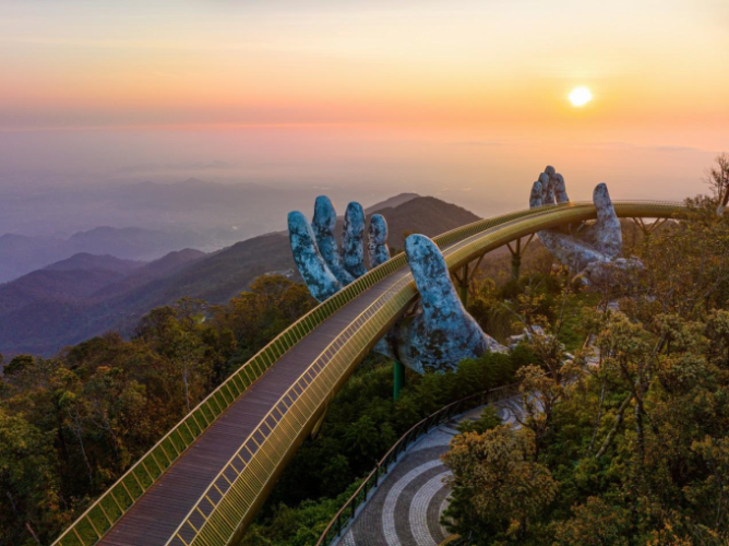 Da Nang - Bridging Tradition and Modernity