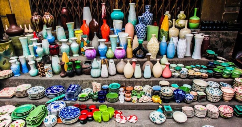 Vietnam Ceramic and Porcelain Items
